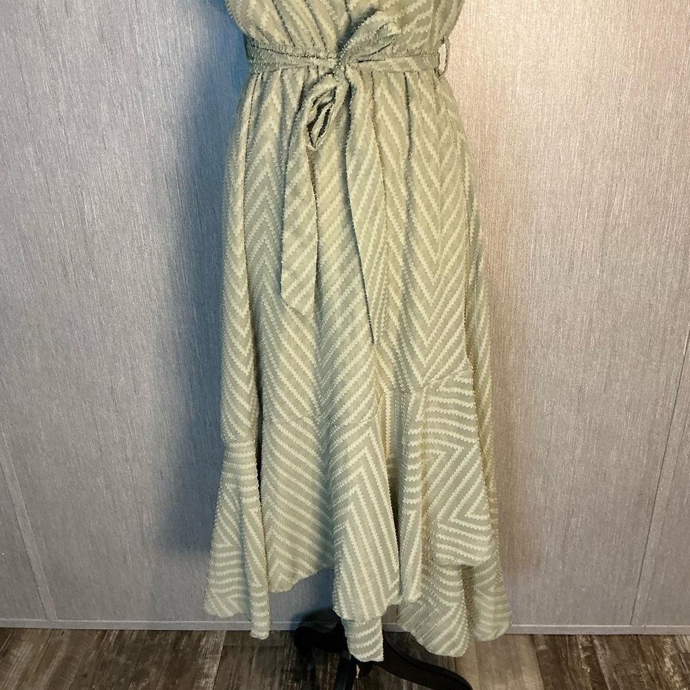 Chic Sage Striped High Low Dress Size XS - Picture 2 of 12